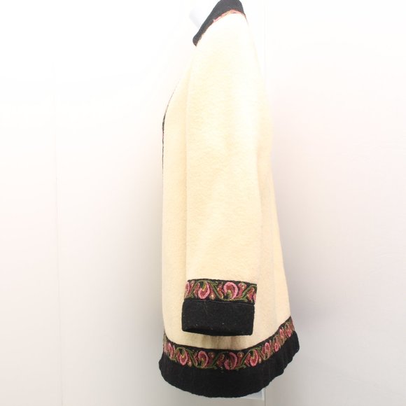 Vintage Firda 100% Wool Jacket Women's 44 Floral Granny Core  Embroidered - Picture 3 of 16